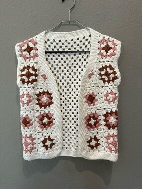 Handcrafted crochet cardigan vest open front Sz S-M NWOT